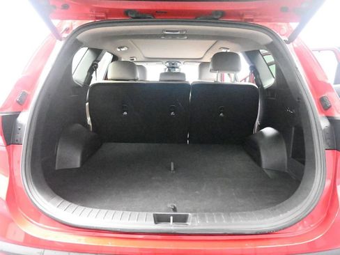 Used 2023 Hyundai Santa Fe SEL w/ Premium Package image 24