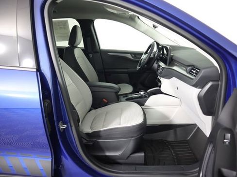 Used 2023 Ford Escape Active w/ Tech Pack #1 AWD/4WD image 59