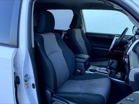 Used 2019 Toyota 4Runner SR5 image 7