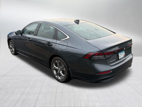Used 2023 Honda Accord EX image 7