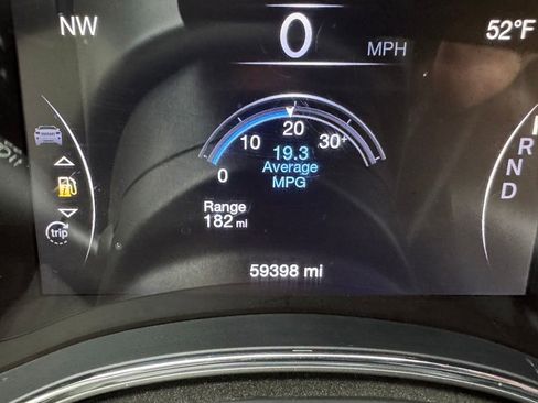 Used 2022 Jeep Grand Cherokee Laredo X AWD/4WD image 7