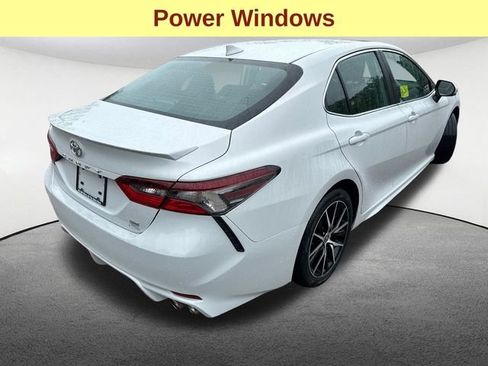 Used 2023 Toyota Camry SE AWD/4WD image 10
