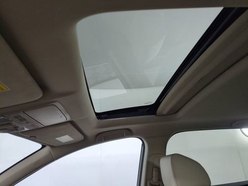 Used 2017 Honda CR-V Touring image 20