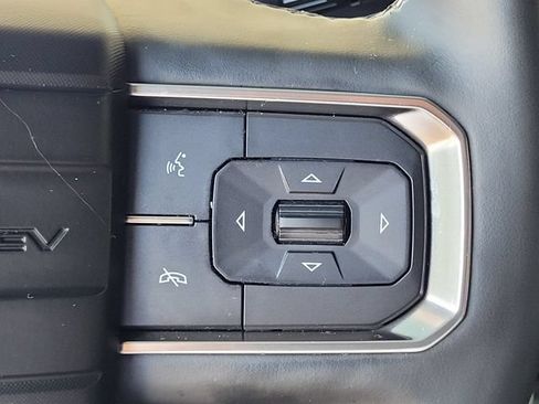 Used 2025 GMC Hummer EV 2X AWD/4WD image 25