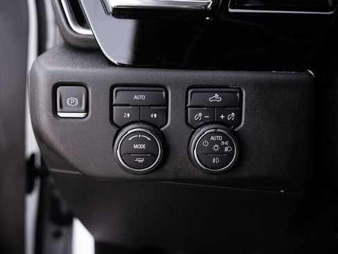 Used 2023 Chevrolet Silverado 1500 RST image 20