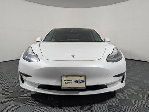 Used 2018 Tesla Model 3 Long Range RWD image 3