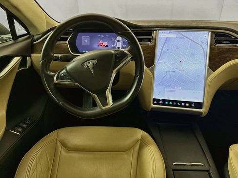 Used 2016 Tesla Model S 70 RWD image 26