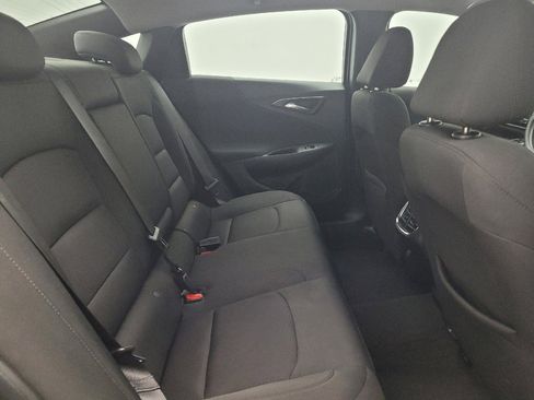 Used 2021 Chevrolet Malibu LT FWD image 19