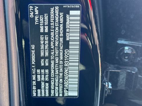 Used 2019 Porsche Macan S AWD/4WD image 53