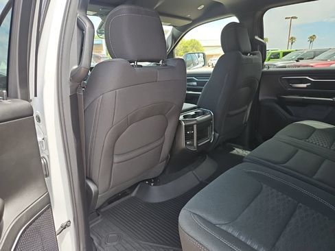 New 2026 RAM 1500 Big Horn AWD/4WD image 15