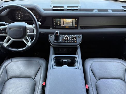 Used 2023 Land Rover Defender 90 SE AWD/4WD image 16