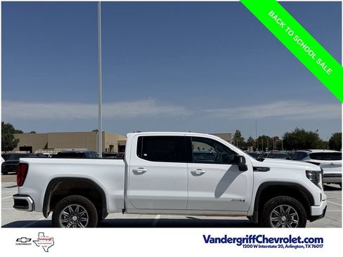 Used 2025 GMC Sierra 1500 AT4 AWD/4WD image 3