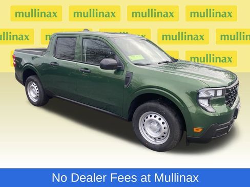 New 2025 Ford Maverick XL image 1