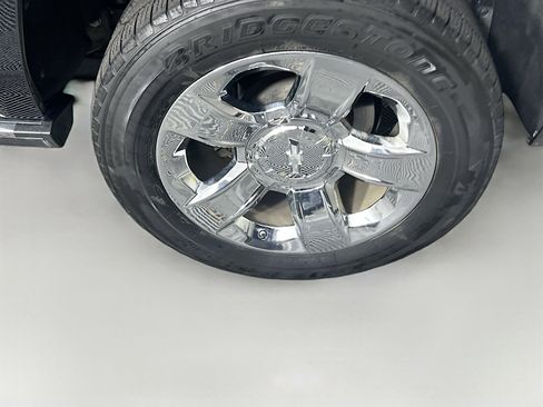 Used 2019 Chevrolet Tahoe Premier image 11