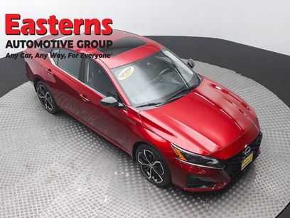 Used 2023 Nissan Altima 2.5 SR w/ SR Premium Package