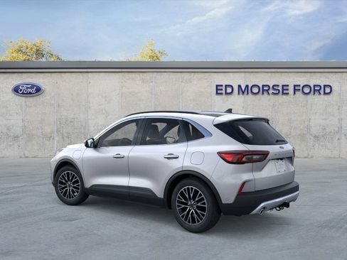 New 2024 Ford Escape SE w/ PHEV Premium Package FWD image 4