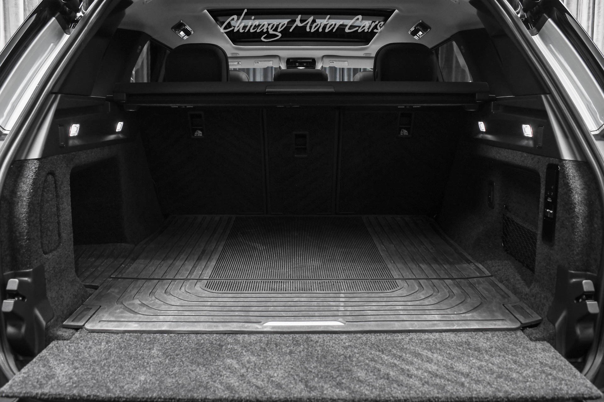 Used 2024 Land Rover Range Rover SE AWD/4WD image 57