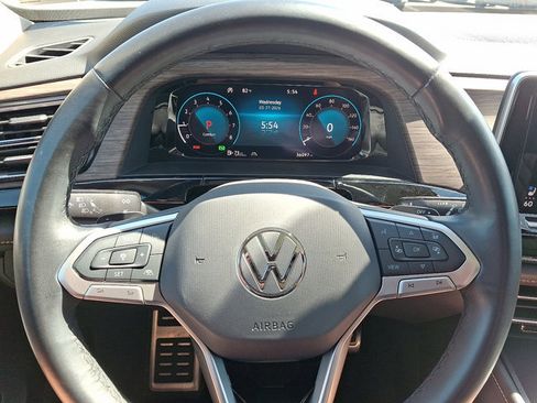 Used 2024 Volkswagen Atlas SEL Premium R-Line AWD/4WD image 21