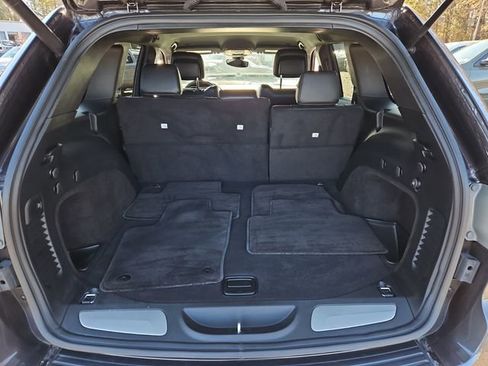 Used 2019 Jeep Grand Cherokee Limited image 21