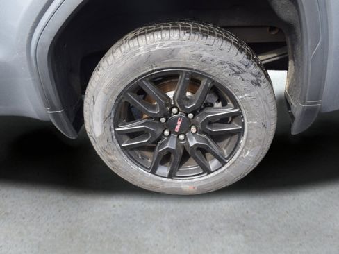 Used 2022 GMC Sierra 1500 Elevation w/ Driver Alert Package I AWD/4WD image 8