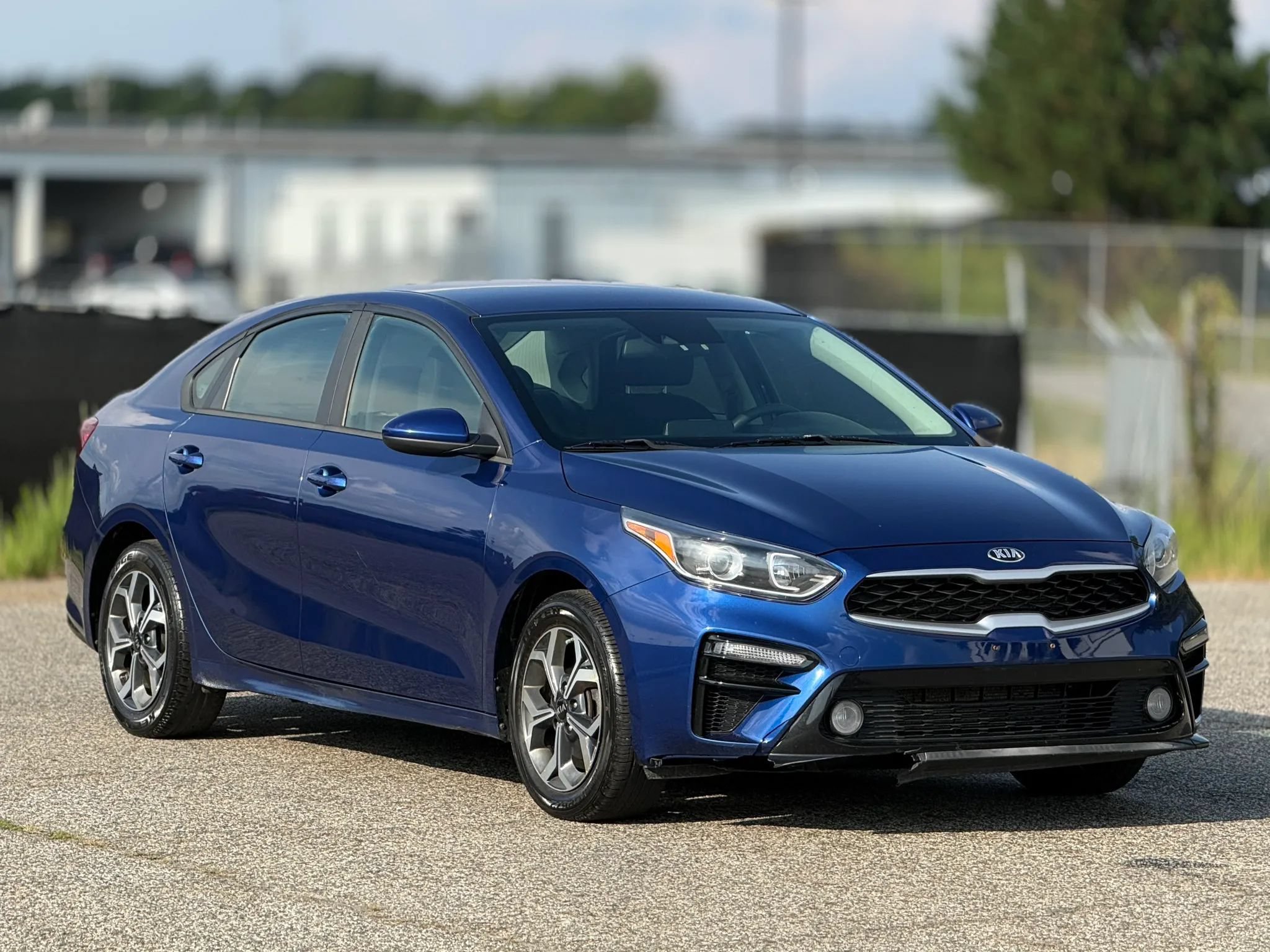 Used 2019 Kia Forte LXS FWD image 1