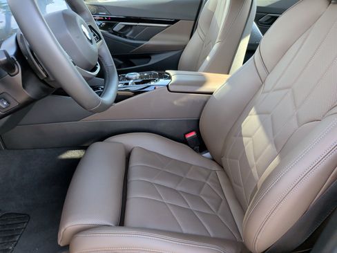 Certified 2026 BMW 530i RWD image 23