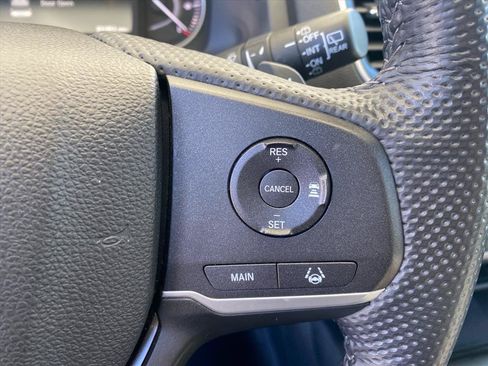 Used 2023 Honda Passport EX-L image 16