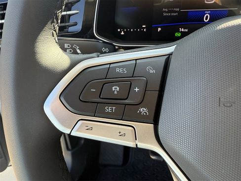 New 2026 Volkswagen Jetta SE image 16