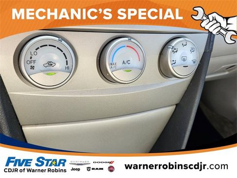 Used 2011 Toyota Camry SE image 21