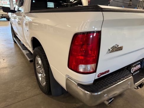 Certified 2017 RAM 1500 Big Horn AWD/4WD image 32