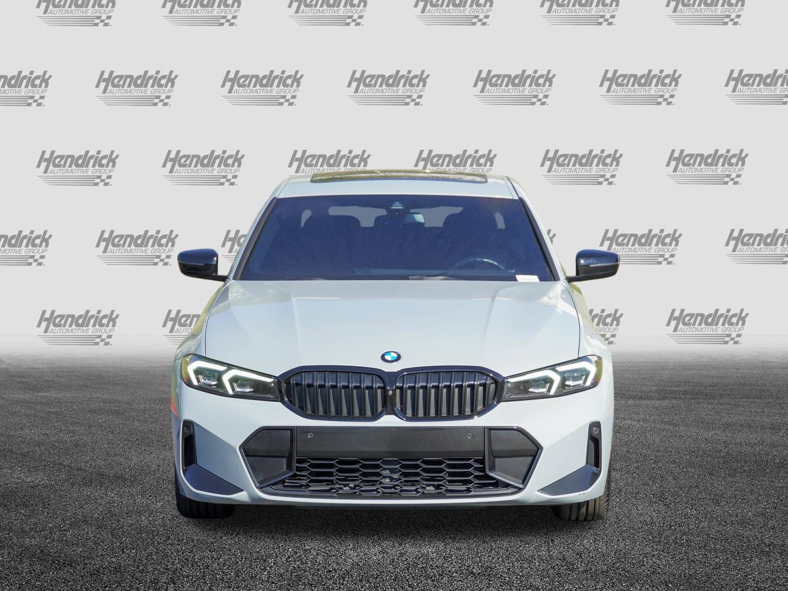 Used 2024 BMW 330i Sedan w/ M Sport Package RWD image 3