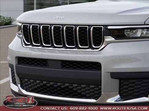 New 2026 Jeep Grand Cherokee L Laredo AWD/4WD image 12