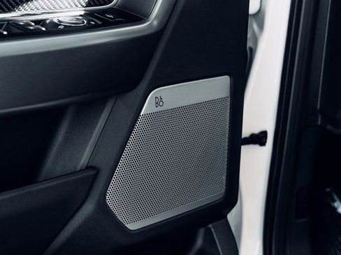 New 2026 Ford F250 Lariat w/ Black Appearance Package image 24