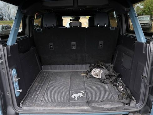 Used 2023 Ford Bronco Outer Banks image 6