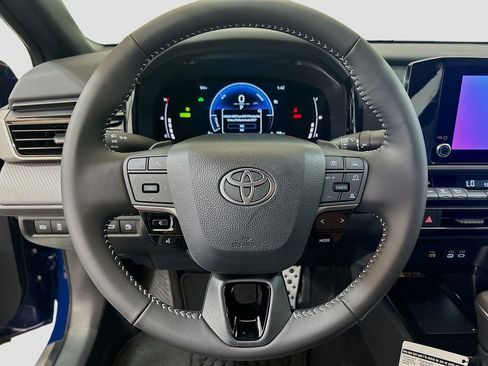 New 2026 Toyota Camry SE image 12