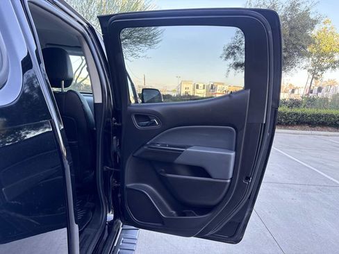 Used 2016 Chevrolet Colorado Z71 w/ LPO, Gearon Bar Package image 14