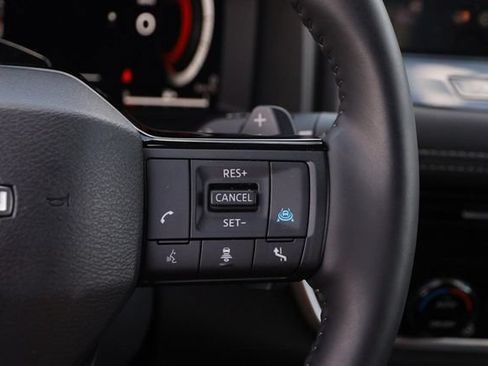 Certified 2025 Nissan Rogue SL w/ Tech Package AWD/4WD image 14