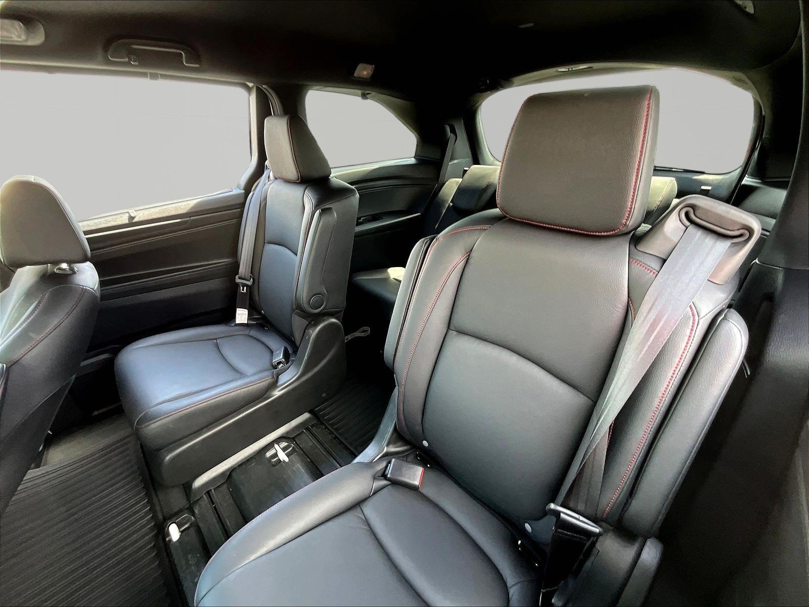 Used 2024 Honda Odyssey Sport image 22