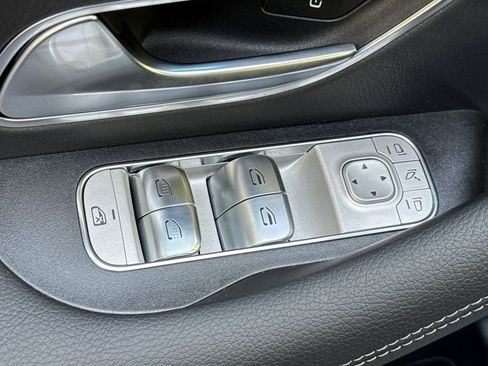 New 2026 Mercedes-Benz GLS 450 4MATIC image 23