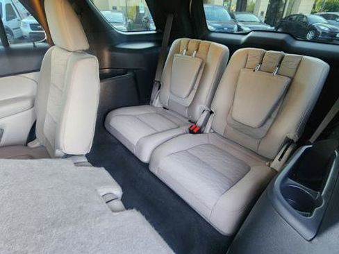 Used 2012 Ford Explorer 4WD w/ Class III Trailer Tow Pkg image 16