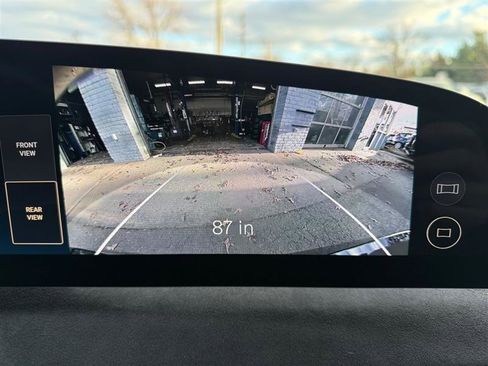 Used 2023 Lucid Air Grand Touring image 22