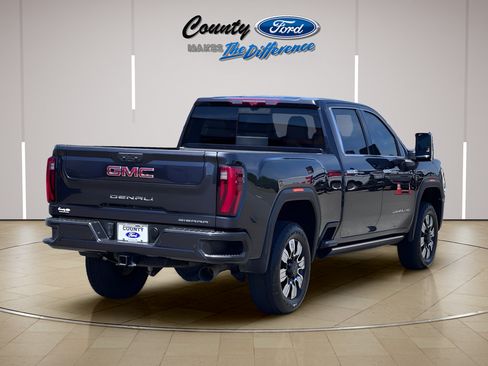 Used 2024 GMC Sierra 2500 Denali w/ Denali Reserve Package AWD/4WD image 27
