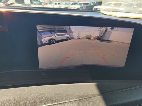 Used 2024 Cadillac XT4 Premium Luxury FWD image 21