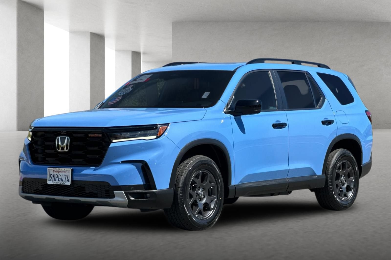 Certified 2024 Honda Pilot TrailSport image 8