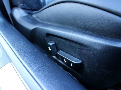 Used 2015 Lexus RC 350 w/ Luxury Package image 16