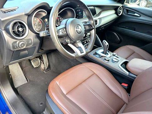 Used 2022 Alfa Romeo Stelvio Ti AWD/4WD image 24