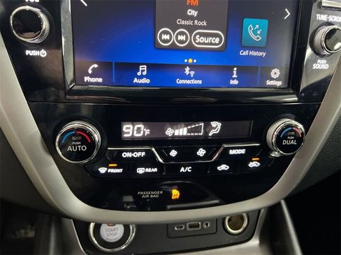 Used 2021 Nissan Murano SV image 16