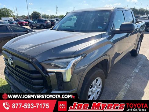 Used 2025 Toyota Tundra SR AWD/4WD image 1