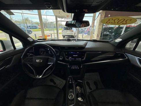 Used 2023 Cadillac XT6 Sport AWD/4WD image 44