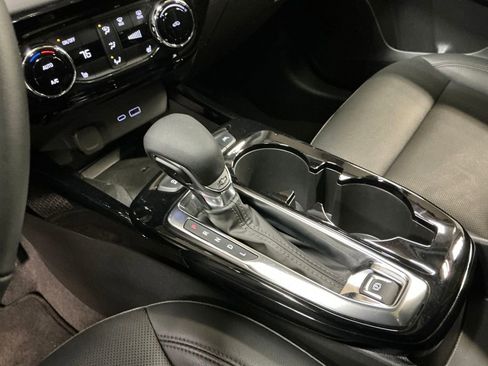 Certified 2024 Chevrolet Trax ACTIV w/ Sunroof Package image 26